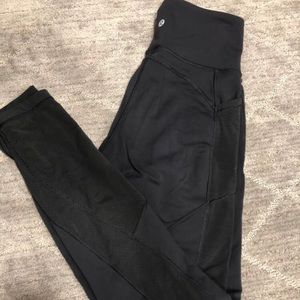 Lululemon full length size 6 good condition!